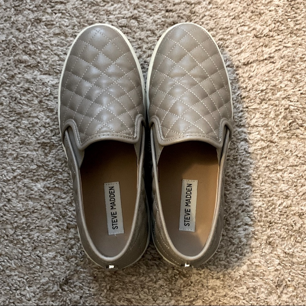 Steve Madden Pewter Slip-ons